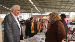 MHP Milletvekili Adayları Hanımeli Pazarı Esnaflarıyla Buluştu