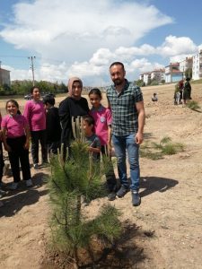 Aksaray’da çocuklarının anısına Hatıra Ormanı oluşturuldu