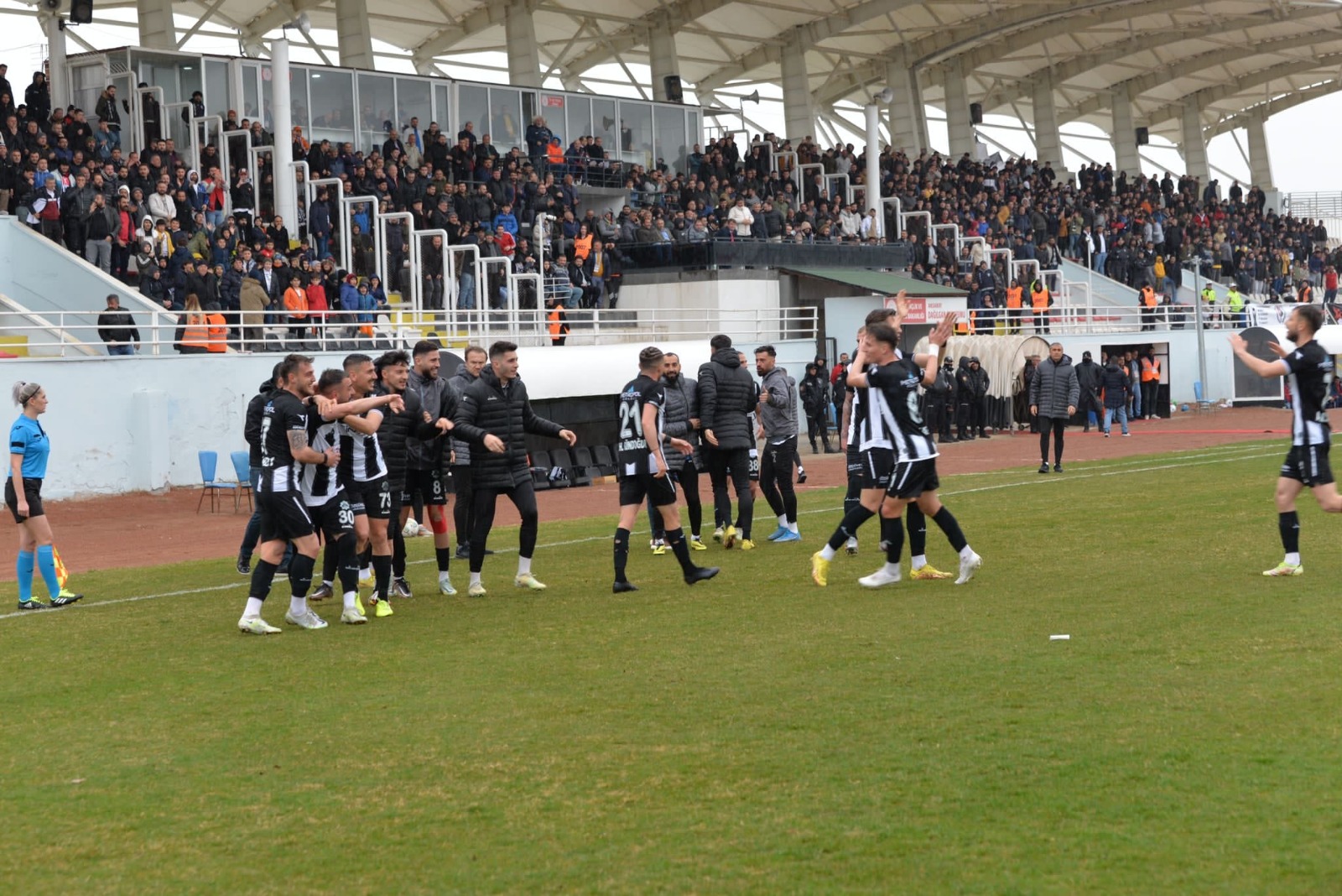 Aksaray Belediyesporun sahası kapatıldı