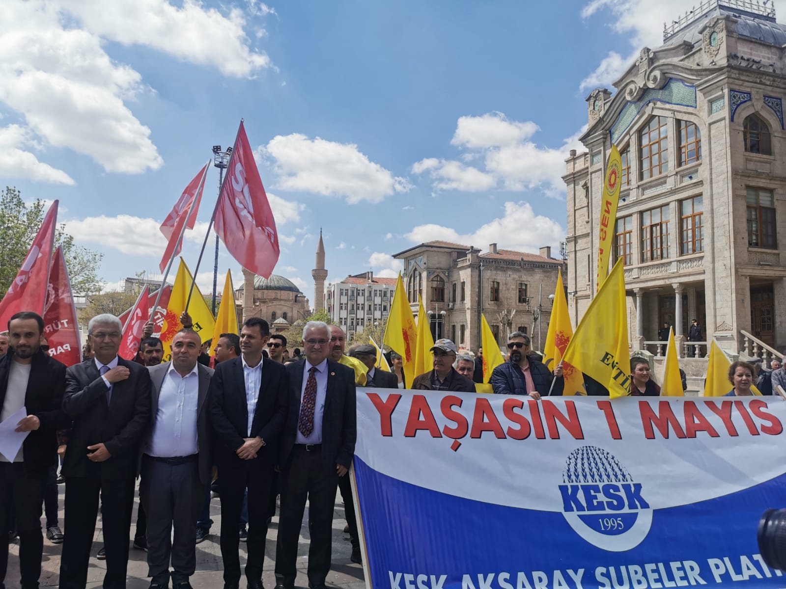 1 Mayıs İşçi ve