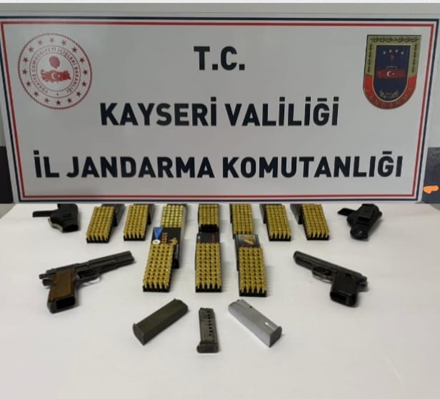 Kayseri’de düzenlenen operasyonda, ruhsatsız