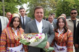 Aksaray’daki Öğrenciler Hatay’daki Kardeş Okulları İçin Kermes Düzenledi