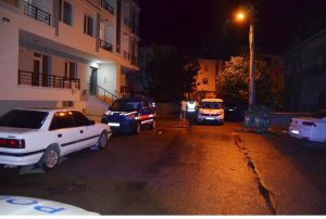 Aksaray’da sevgilisi tarafından vurulan polis yaşam mücadelesi veriyor