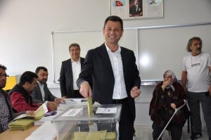 Ali Abbas Ertürk, bugün CHP’ye oy vermedi