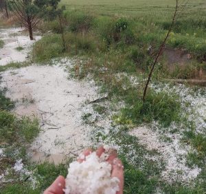 Aksaray’da dolu yağışı etkili oldu