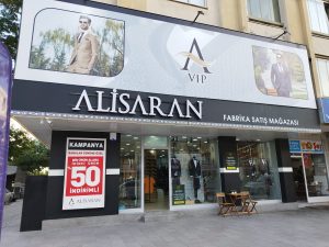 Aksaray’da damatlık ve gelinlik alacaklar dikkat