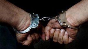 Konya’da marketten deterjan çaldıkları iddiasıyla gözaltına alınan 3 zanlı tutuklandı.