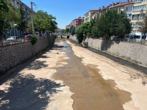 Aksaray Belediyesi, çevre temizliği konusunda örnek bir çalışmaya imza attı