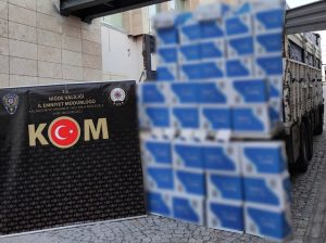 Niğde’de bir kamyonda 6,5 milyon boş makaron ele geçirildi