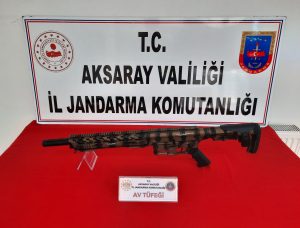 Aksaray’da Jandarma Mutluluğa kurşun sıktırmıyor