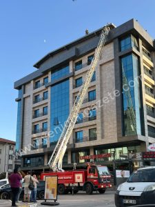 Aksaray’da bir otelde çıkan yangın korkulu anların yaşanmasına neden oldu