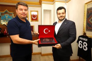 Önder Genel Başkanı Abdullah Ceylan, Aksaray Belediye Başkanı Dr. Evren Dinçer’e Nezaket Ziyaretinde Bulundu