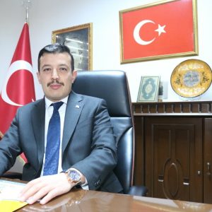 AK Parti İl Başkanı Hamza Aktürk, Atatürk dizisine sahip çıktı