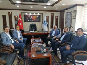 Ak Parti Heyeti Aksaray OSB Müdürü Ali Bay’ı Ziyaret Etti