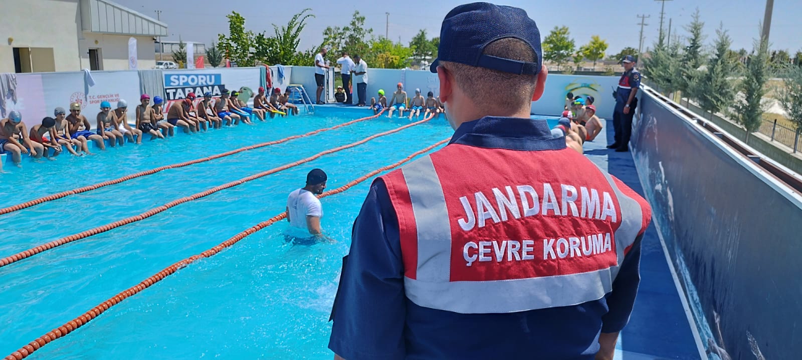 Aksaray Jandarma Komutanlığı, Çevre,