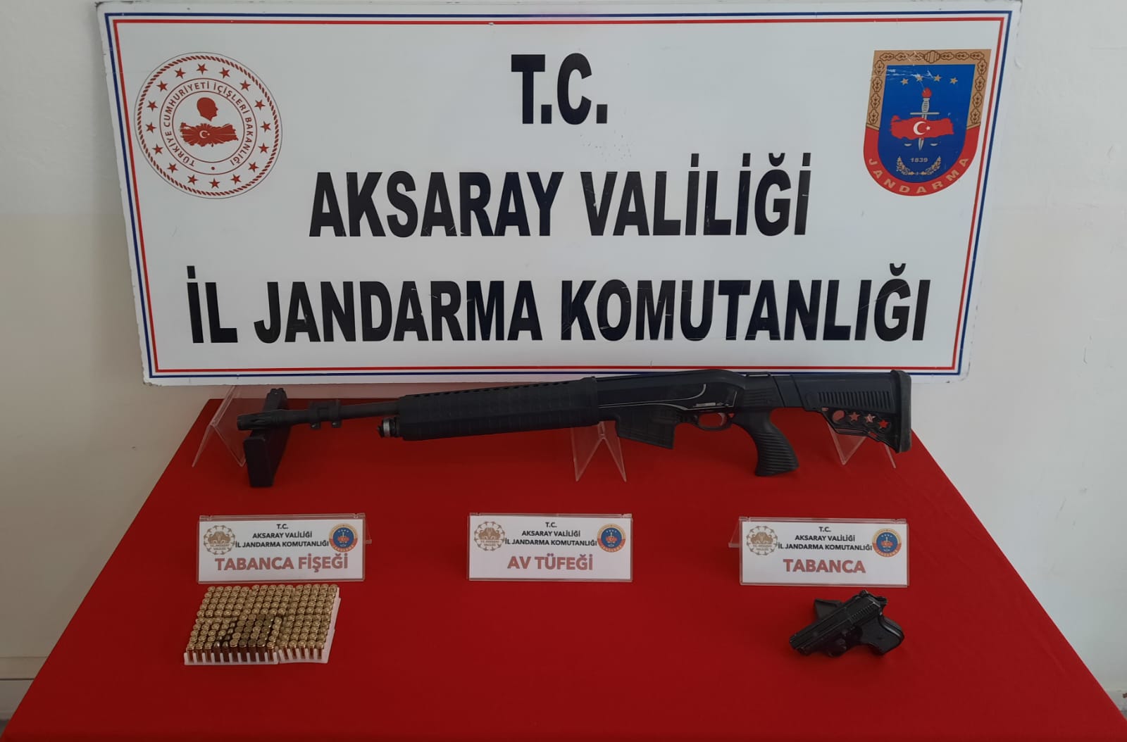 Jandarma ekipleri istihbari çalışmalar