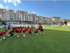 Aksaray Belediyespor, İskenderunspor maçına hazırlanıyor