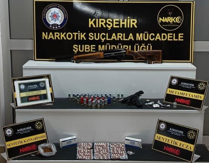 Kırşehir’de eş zamanlı uyuşturucu