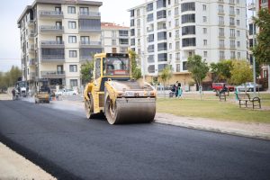 Sıcak asfalt serim sezonu devam ediyor