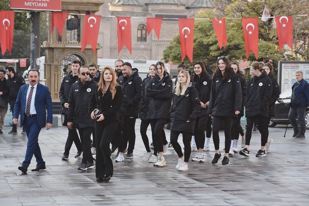 Kuzeyborusporlu sporcular Ata’yı andılar