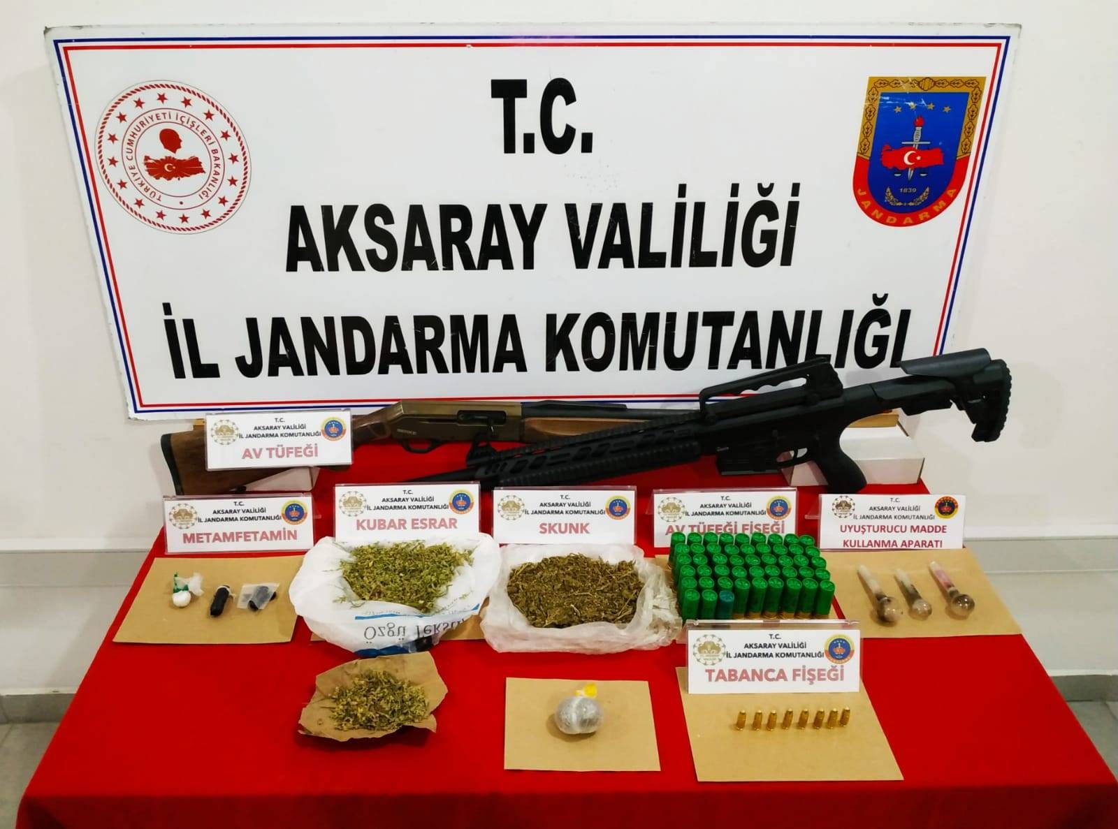 Jandarma ekipleri istihbari çalışmalar