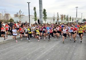 Aksaray şampiyonluk yolunda tarih yazdı!