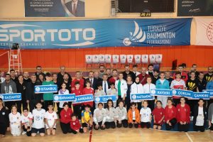 İşitme Engelliler Türkiye Badminton Şampiyonası Aksaray’da