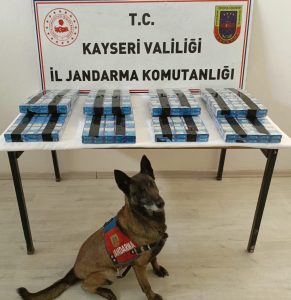 400 paket kaçak sigara ele geçirildi