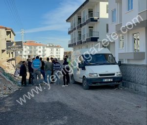 Aksaray’da inşaat işçisi apartman boşluğuna düşerek yaralandı!