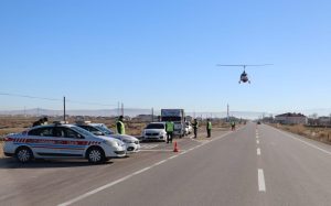 Gökyüzünden Denetim: Aksaray’da Trafik Kuralı Kıranlar Yakayı Ele Verdi!