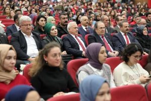 Vali Kumbuzoğlu’nun eşsiz söyleşi katılımı; ASÜ’de Prof. Dr. İbrahim Saraçoğlu’nun sırları!