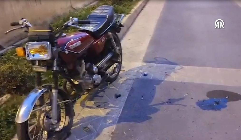 Adana’nın  Kozan ilçesinde motosikletin