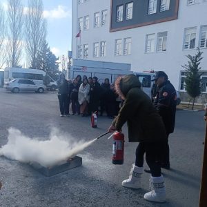 AFAD’dan Aksaray’a yangın bilinci: Eğitim ve tatbikatlarla hazırlıklı olalım!