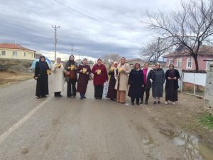 Ak Parti Kadın Kolları Yeşilova’da; Belediye Başkan adayına destek