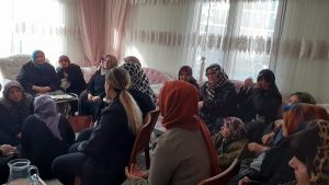 Aile ve Sosyal Hizmetler İl Müdürlüğü personelleri Şehit Gökhan Delen’in ailesini ziyaret etti