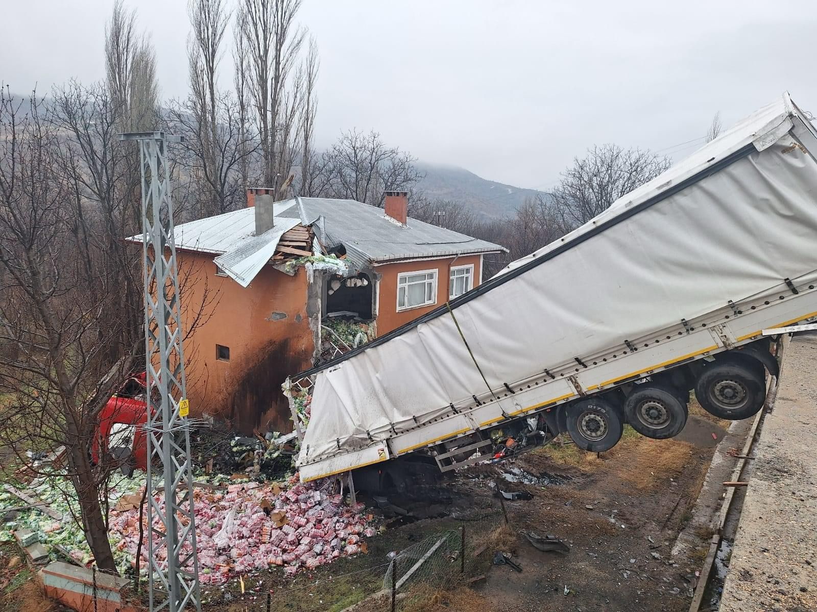 Sivas’ın Koyulhisar ilçesinde, evin