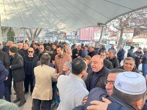 Aksaray’da Coşkulu Kalabalık Umre Kafilesini Dualarla Uğurladı!