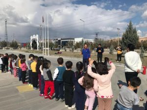 AFAD’dan Özel Kreşte Miniklere Önemli Eğitim: Yangın Tatbikatı!