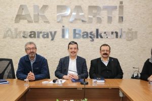 Ak Parti teşkilatı, seçimlerde görev yapacak okul bina sorumlularıyla toplantı yaptı