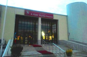 Aksaray’da faaliyet gösteren A.Kadir Üçyıldız Huzurevi’nin yıkılma kararı, yaşlılar ve