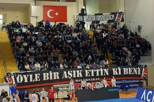 Aksaraylı Beşiktaşlılar önce Konya’da sonra da Aksaray’da üzüldü