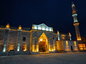 Selçuklu mimarisi örneği; Ulu Camii!