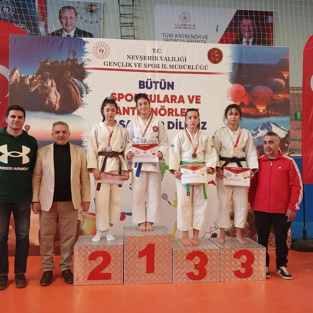 Aksaraylı genç judocular, Nevşehir’de