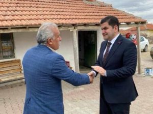 İlçe Kaymakamı Ahmet Karatepe, beraberindeki heyet ile birlikte, köy ziyaretleri