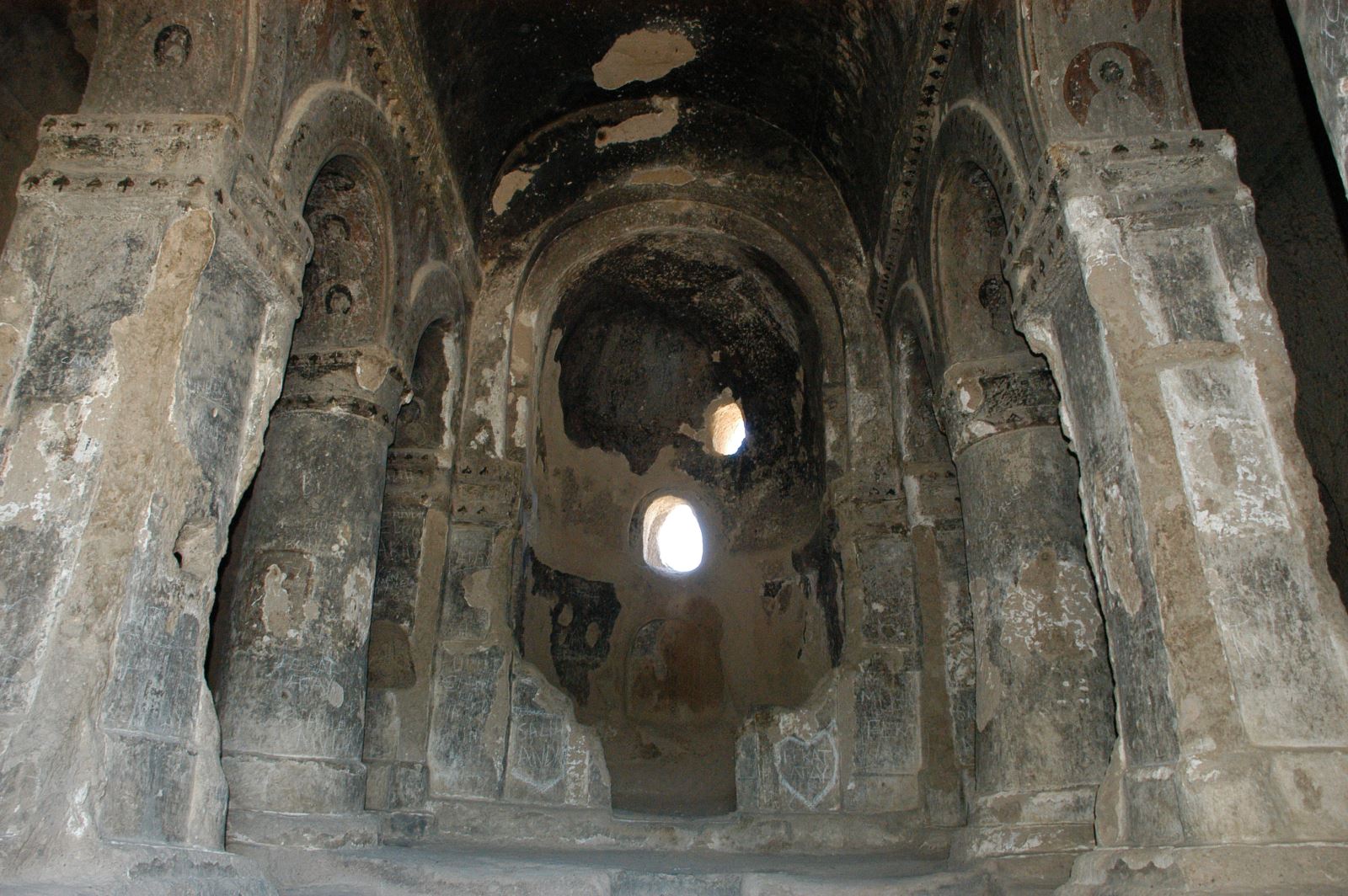 Kapadokya’nın en büyük manastırı