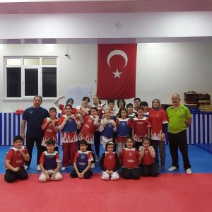 Aksaray’da tekvando arenasında başarılar parıldıyor