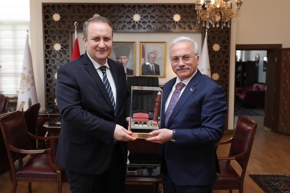 İçişleri Bakanlığından önemli bir isim Aksaray Valisi Mehmet Ali Kumbuzoğlu’na
