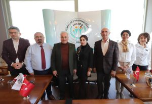 Aksaray Valisi Mehmet Ali Kumbuzoğlu Aksaray Aile Hekimleri Derneği tarafından