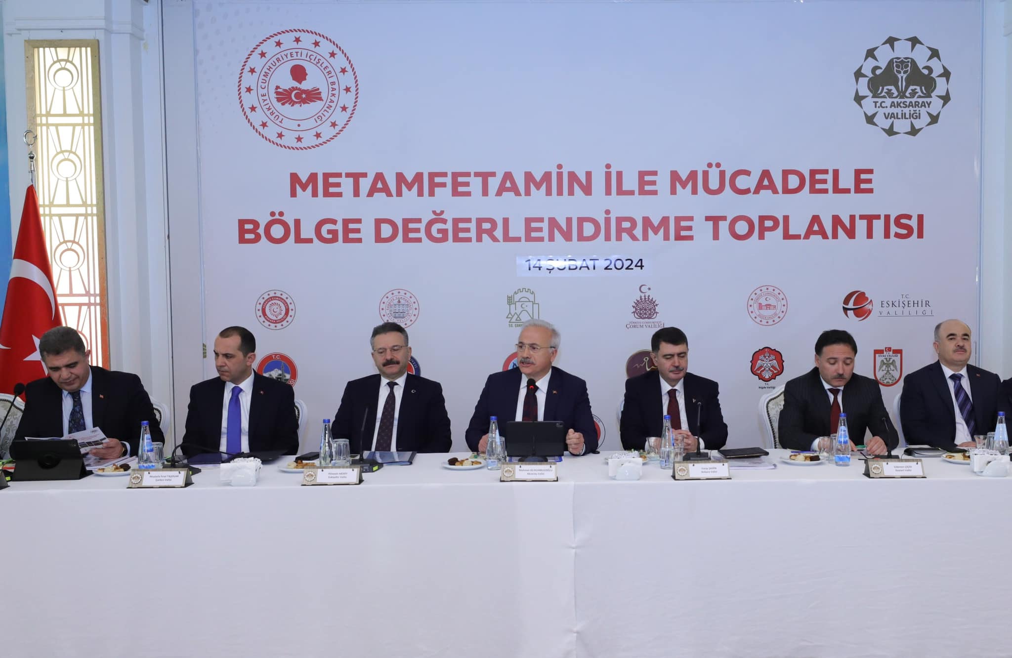 Türkiye genelinde yaygınlaşan metamfetamin kullanımına karşı koordineli hareket başlatıldı. 14