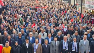 Aksaray’ın O İlçesinde MHP Bombayı Patlattı; Binlerce Kişi Caddeleri Doldurdu!